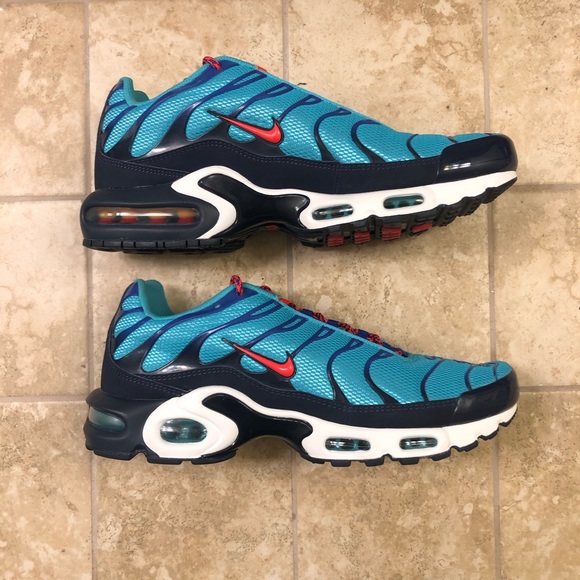 Nike Other - Air Max Plus “Discover your air”